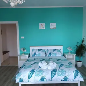  Apartment Edmea 2